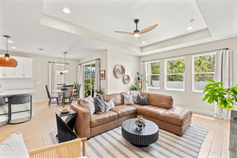 House in Parrish, Florida 4 bedrooms, 203.92 sq.m. № 2109346 - photo 9
