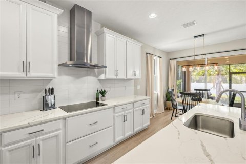 House in Parrish, Florida 4 bedrooms, 203.92 sq.m. № 2109346 - photo 14