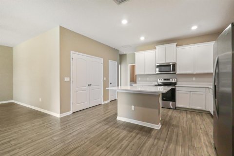 Appartement à louer à St. Lucie, Floride: 2 chambres, 115.66 m2 № 2377306 - photo 4