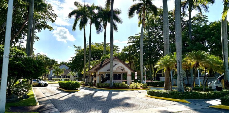 Condo à Miami, Floride, 1 chambre № 1889369