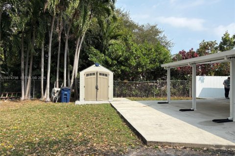 Casa en venta en Hallandale Beach, Florida, 3 dormitorios, 117.61 m2 № 2045315 - foto 21