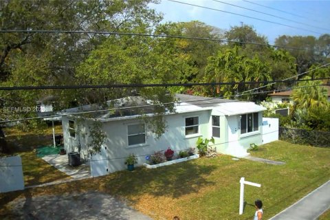 Casa en venta en Hallandale Beach, Florida, 3 dormitorios, 117.61 m2 № 2045315 - foto 4