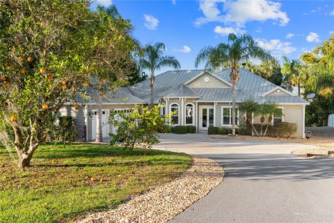 House in Weirsdale, Florida 3 bedrooms, 262.08 sq.m. № 1555166 - photo 7