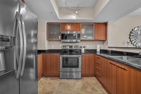 Купить кондоминиум в Санни-Айлс-Бич, Флорида 1 спальня, 92.9м2, № 2412489 - фото 5