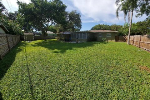 House in Clearwater, Florida 3 bedrooms, 144.09 sq.m. № 2151945 - photo 4