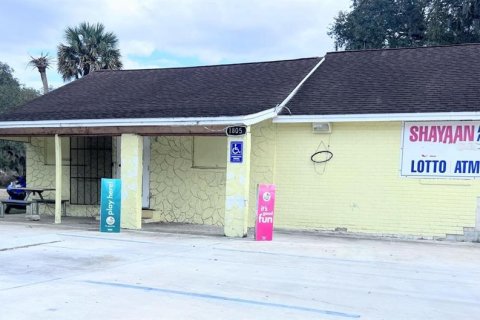Propiedad comercial en Sanford, Florida 122.63 m2 № 2118458