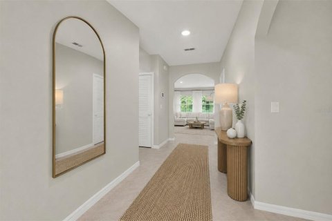 House in DeLand, Florida 4 bedrooms, 215.44 sq.m. № 2207764 - photo 8