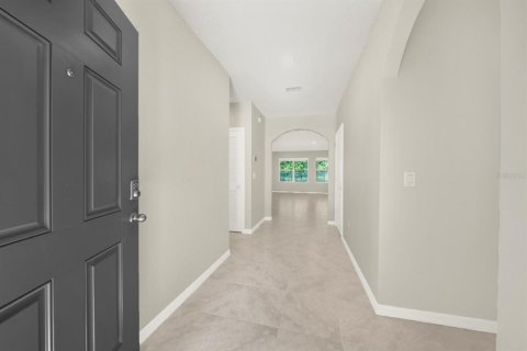 House in DeLand, Florida 4 bedrooms, 215.44 sq.m. № 2207764 - photo 7