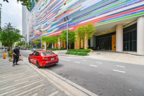 Купить кондоминиум в Майами, Флорида 3 спальни, 115.01м2, № 2055203 - фото 27