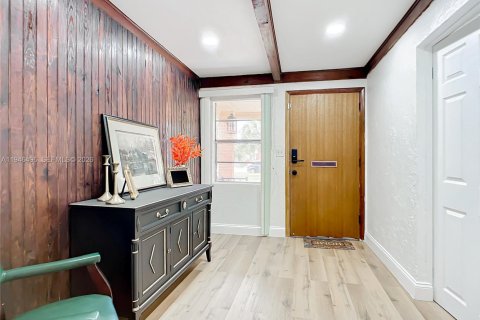 Villa ou maison à vendre à South Daytona, Floride: 4 chambres, 154.4 m2 № 2002479 - photo 3