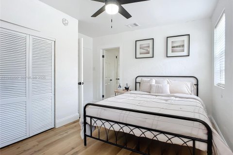 Villa ou maison à vendre à South Daytona, Floride: 4 chambres, 154.4 m2 № 2002479 - photo 11