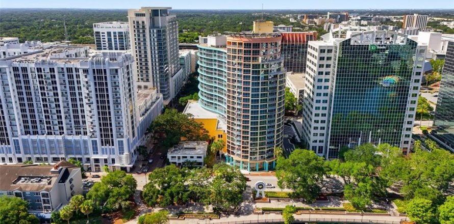 Condo in Orlando, Florida, 2 bedrooms № 2201630