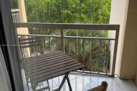 Condominio en venta en Doral, Florida, 1 dormitorio, 65.96 m2 № 1756648 - foto 22
