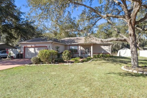 House in Inverness, Florida 3 bedrooms, 145.86 sq.m. № 2105130 - photo 30