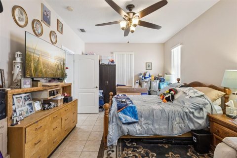 House in Inverness, Florida 3 bedrooms, 145.86 sq.m. № 2105130 - photo 16