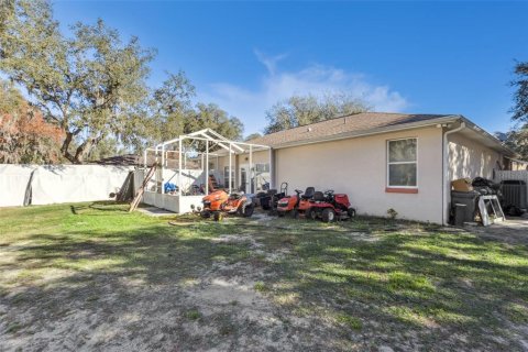 House in Inverness, Florida 3 bedrooms, 145.86 sq.m. № 2105130 - photo 28