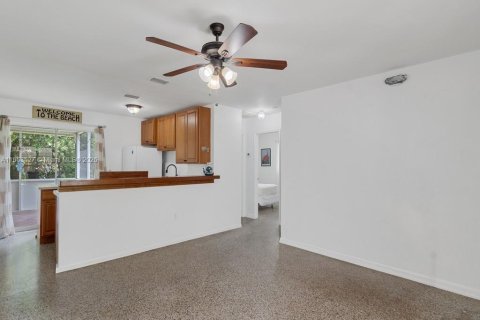 House in Vero Beach, Florida 3 bedrooms № 1981571 - photo 24