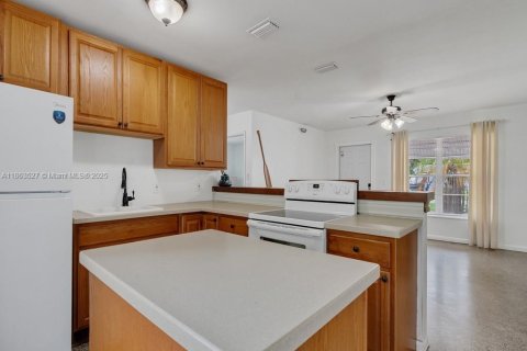 House in Vero Beach, Florida 3 bedrooms № 1981571 - photo 30