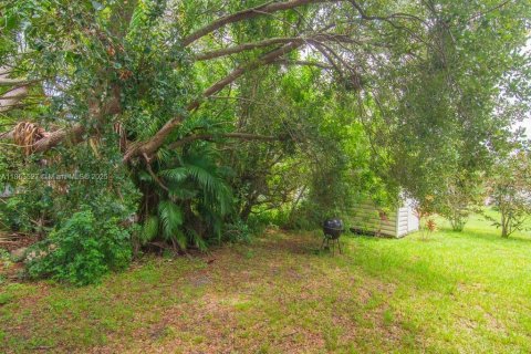 House in Vero Beach, Florida 3 bedrooms № 1981571 - photo 12