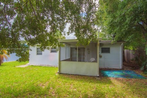 House in Vero Beach, Florida 3 bedrooms № 1981571 - photo 9