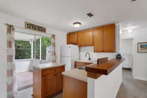 House in Vero Beach, Florida 3 bedrooms № 1981571 - photo 29