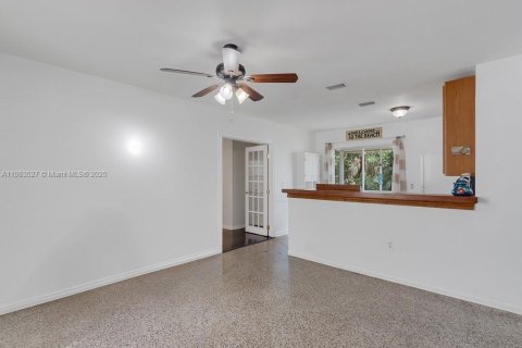 House in Vero Beach, Florida 3 bedrooms № 1981571 - photo 22