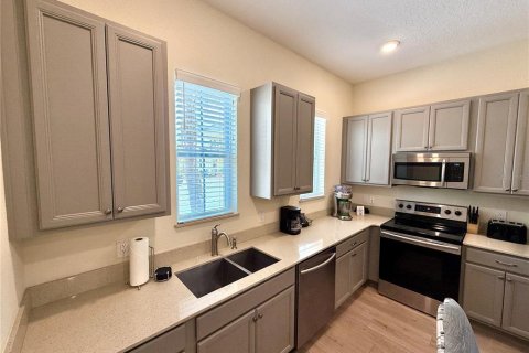 House in Kissimmee, Florida 4 bedrooms, 145.3 sq.m. № 1532714 - photo 9