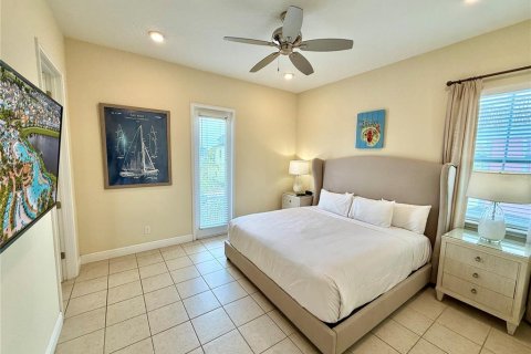Casa en venta en Kissimmee, Florida, 4 dormitorios, 145.3 m2 № 1532714 - foto 19