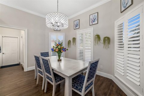 Casa en venta en Bradenton, Florida, 5 dormitorios, 518.39 m2 № 1657537 - foto 15