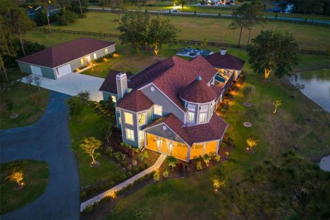 Casa en venta en Bradenton, Florida, 5 dormitorios, 518.39 m2 № 1657537 - foto 1