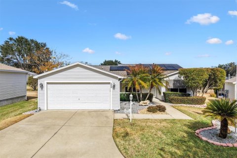 Villa ou maison à The Villages, Floride 3 chambres, 129.32 m2 № 2147592
