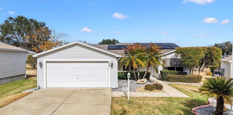 Casa en The Villages, Florida 3 dormitorios, 129.32 m2 № 2147592