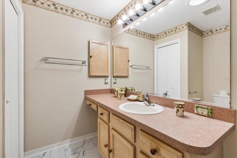 Casa en venta en The Villages, Florida, 3 dormitorios, 129.32 m2 № 2147592 - foto 25