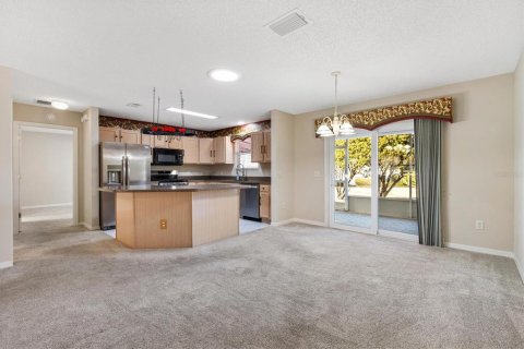 Casa en venta en The Villages, Florida, 3 dormitorios, 129.32 m2 № 2147592 - foto 17