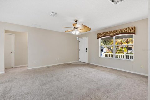Casa en venta en The Villages, Florida, 3 dormitorios, 129.32 m2 № 2147592 - foto 14