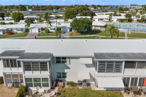 Copropriété à vendre à Pompano Beach, Floride: 2 chambres, 69.68 m2 № 1999189 - photo 29