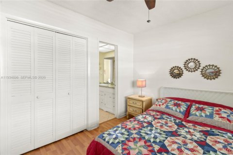 Copropriété à vendre à Pompano Beach, Floride: 2 chambres, 69.68 m2 № 1999189 - photo 18