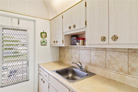 Copropriété à vendre à Pompano Beach, Floride: 2 chambres, 69.68 m2 № 1999189 - photo 3