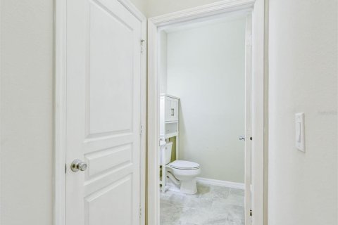 Villa ou maison à louer à Winter Garden, Floride: 4 chambres, 231.14 m2 № 2428910 - photo 11