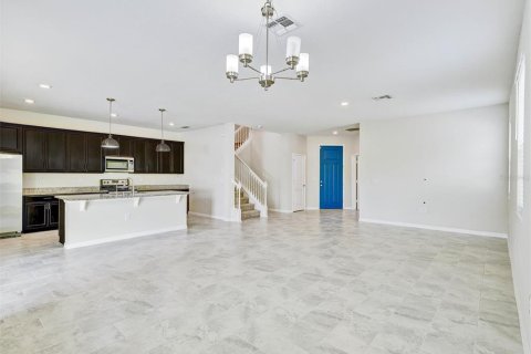 Villa ou maison à louer à Winter Garden, Floride: 4 chambres, 231.14 m2 № 2428910 - photo 18