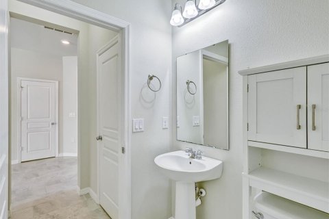 Villa ou maison à louer à Winter Garden, Floride: 4 chambres, 231.14 m2 № 2428910 - photo 13