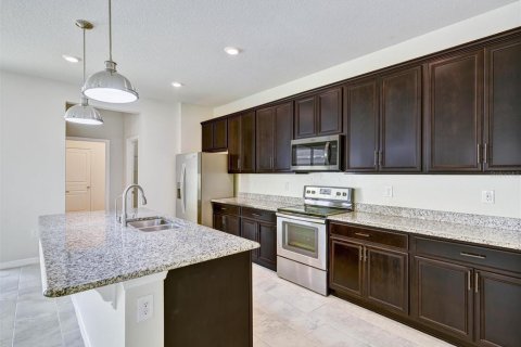 Villa ou maison à louer à Winter Garden, Floride: 4 chambres, 231.14 m2 № 2428910 - photo 20