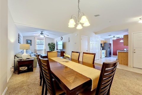 Condominio en venta en Altamonte Springs, Florida, 2 dormitorios, 122.26 m2 № 2231539 - foto 8