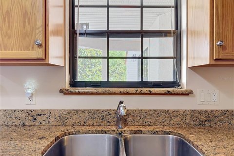 Condominio en venta en Altamonte Springs, Florida, 2 dormitorios, 122.26 m2 № 2231539 - foto 12