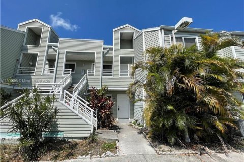 Copropriété à louer à Oakland Park, Floride: 2 chambres, 101.82 m2 № 1864842 - photo 1