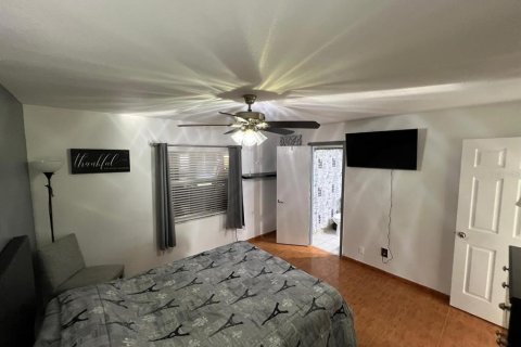 Casa en venta en Kissimmee, Florida, 2 dormitorios, 89.19 m2 № 1657219 - foto 10