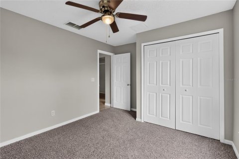 House in Kissimmee, Florida 3 bedrooms, 167.97 sq.m. № 2210030 - photo 16