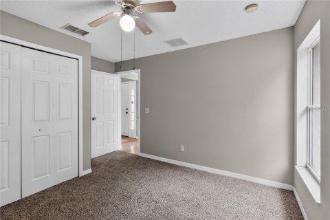 House in Kissimmee, Florida 3 bedrooms, 167.97 sq.m. № 2210030 - photo 14