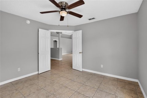 House in Kissimmee, Florida 3 bedrooms, 167.97 sq.m. № 2210030 - photo 22