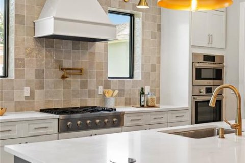 Купить виллу или дом в Орландо, Флорида 7 комнат, 317.82м2, № 2203569 - фото 11